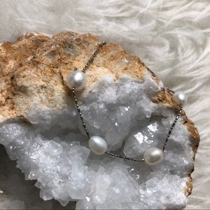 Vintage Silver Colored Fresh Water Pearl Bracelet